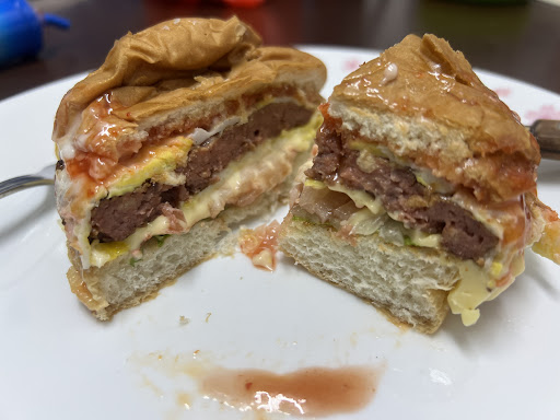 Burger Melayu Jalan Putra Permai