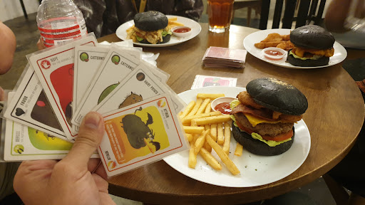 Offside Burger & Cheese