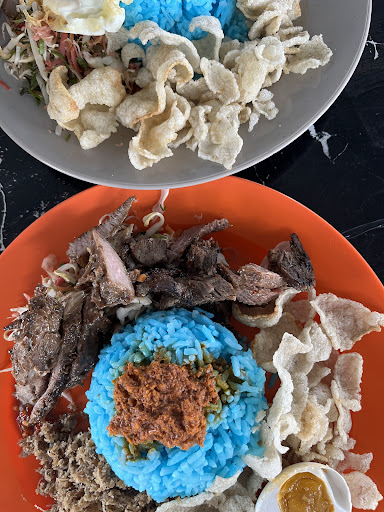 Saloma Nasi Kerabu & Burger Cheese Leleh