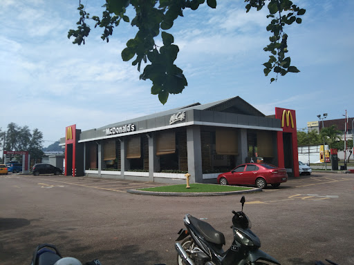 Mcdonald's Sri Kerteh Drive-thru Mcdonald's Sri Kerteh Drive-thru