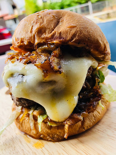 MONSTER HARDROCK BURGER MONSTER HARDROCK BURGER