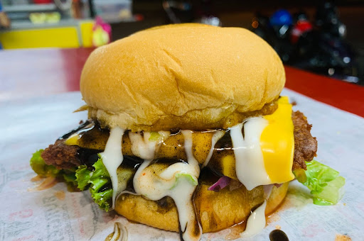 GTR Burger Taman Universiti Skudai