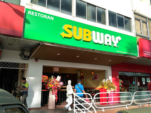 Subway Subway