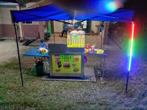 Nameras Burger Corner