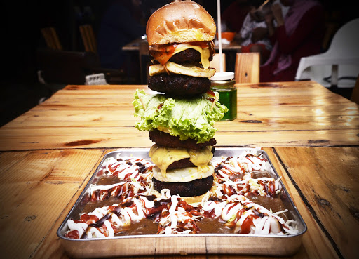 Wachaa Burger Parit Raja