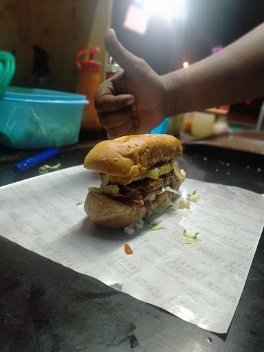 E'manlicious burger