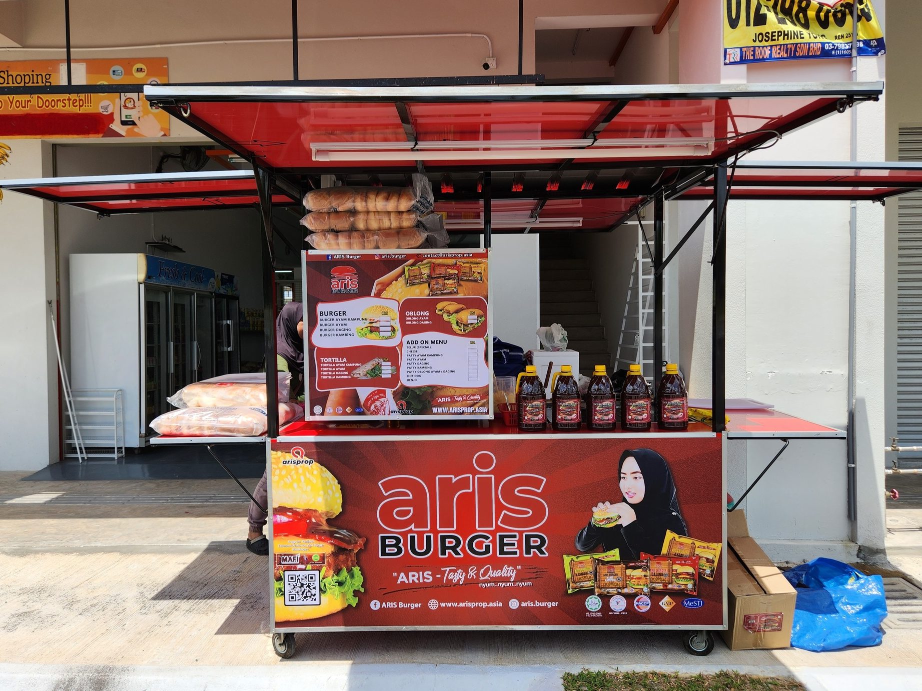 Gerai Burger Kampung 1 gerai burger kampung