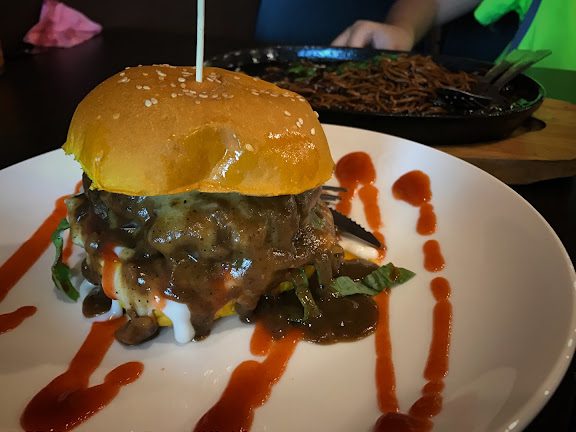 GERAI BURGER TOK ABAH 1 gerai burger tok abah