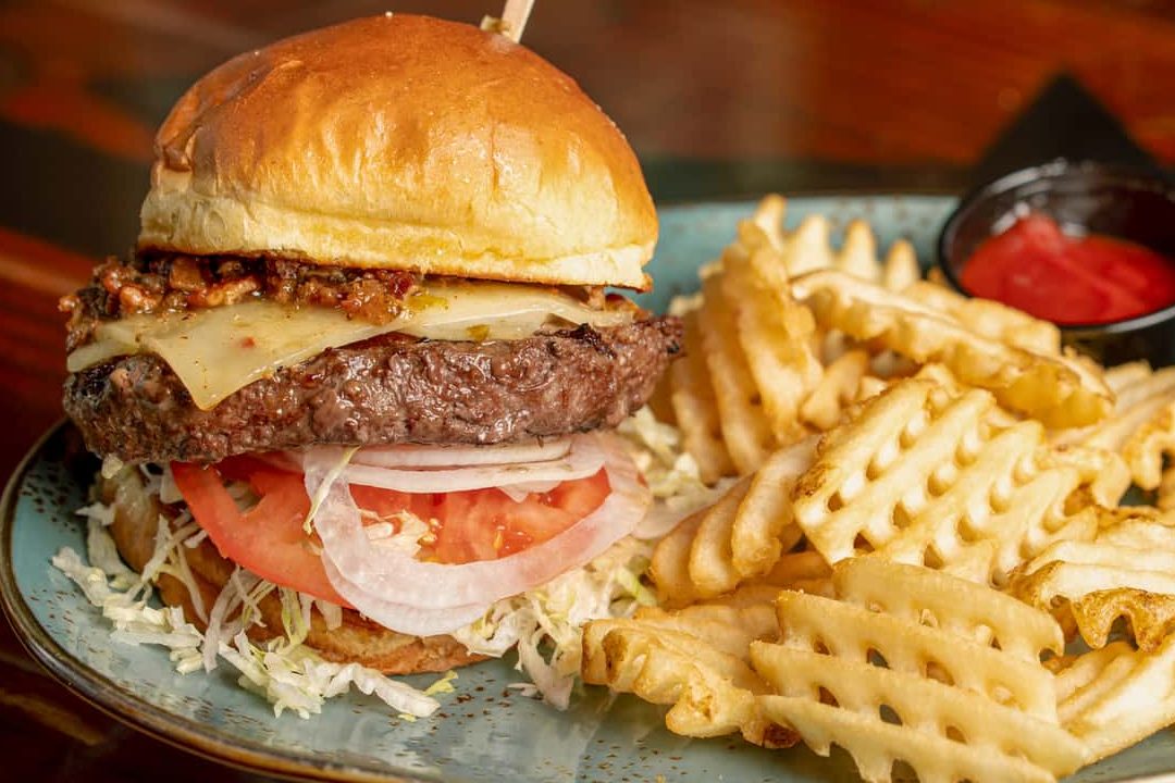hot and spicy burger batu3
