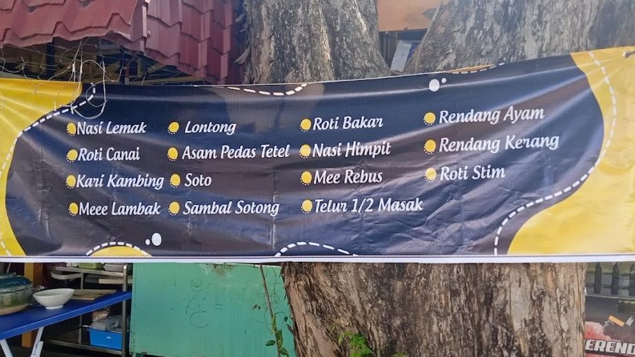 Hot Burger & Ayam Gunting Aweks 1 hot burger ayam gunting aweks