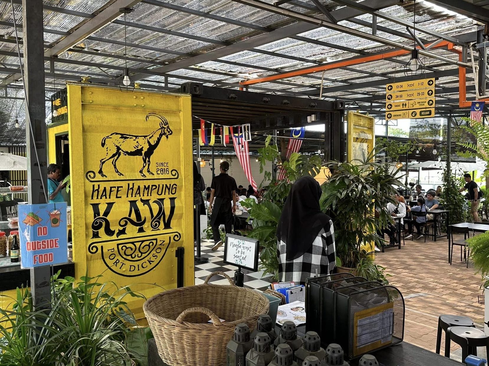 Kafe Kampung Kaw 1 kafe kampung kaw