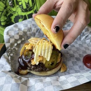 lipan bara comeback burger