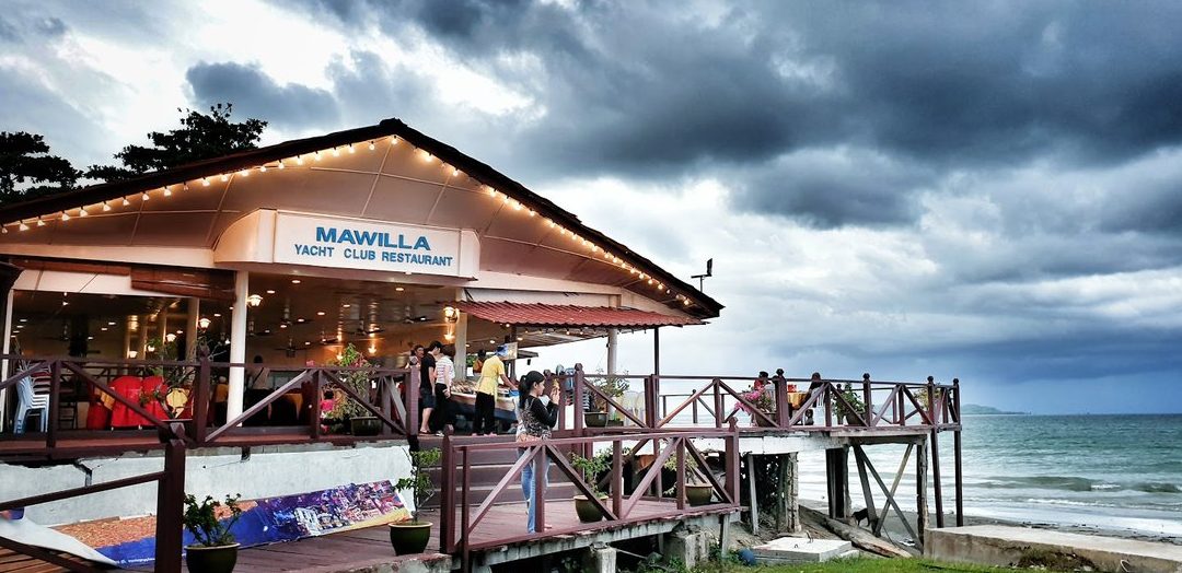 mawilla yacht club restaurant