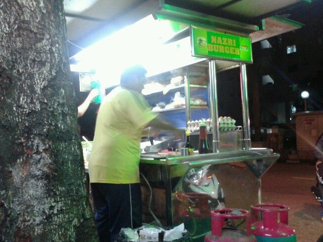 nazri burger stall