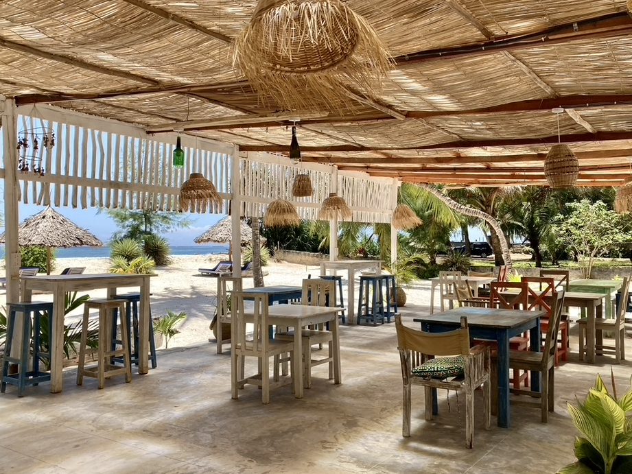 Pallet Cafe 1 pallet cafe