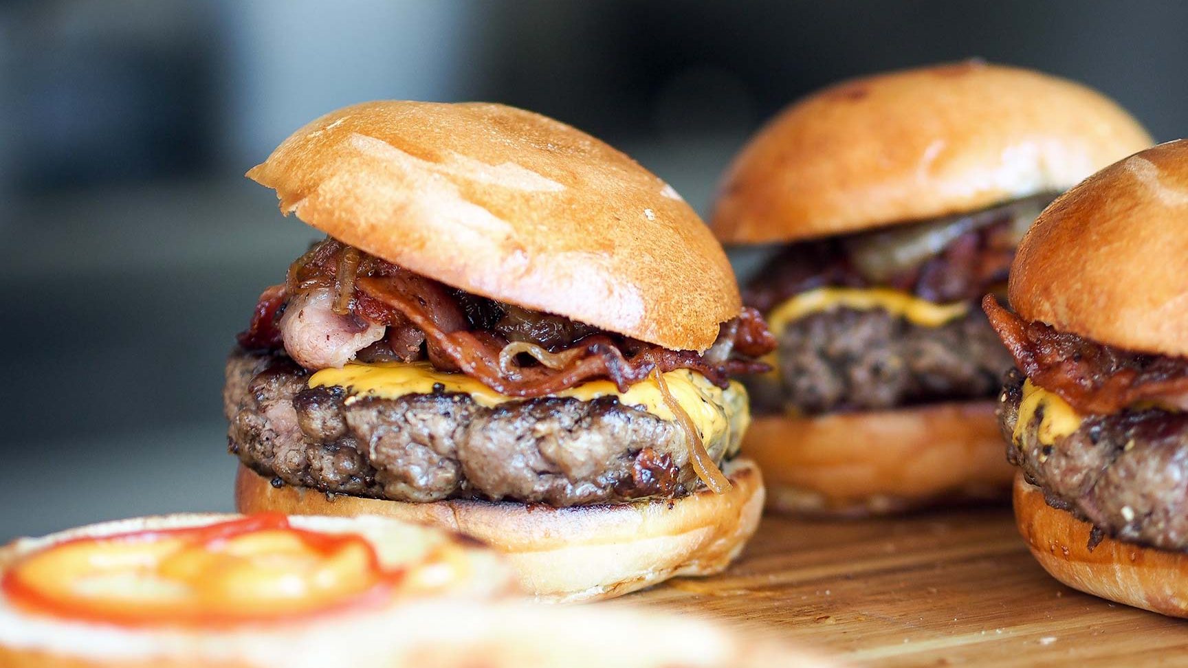 port burger bentong station