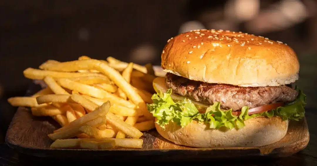 port burgers budakfelda taman pasak indah