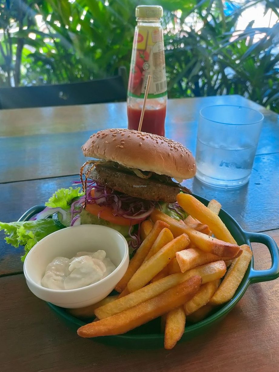 RED BURGER LANGKAWI 1 red burger langkawi