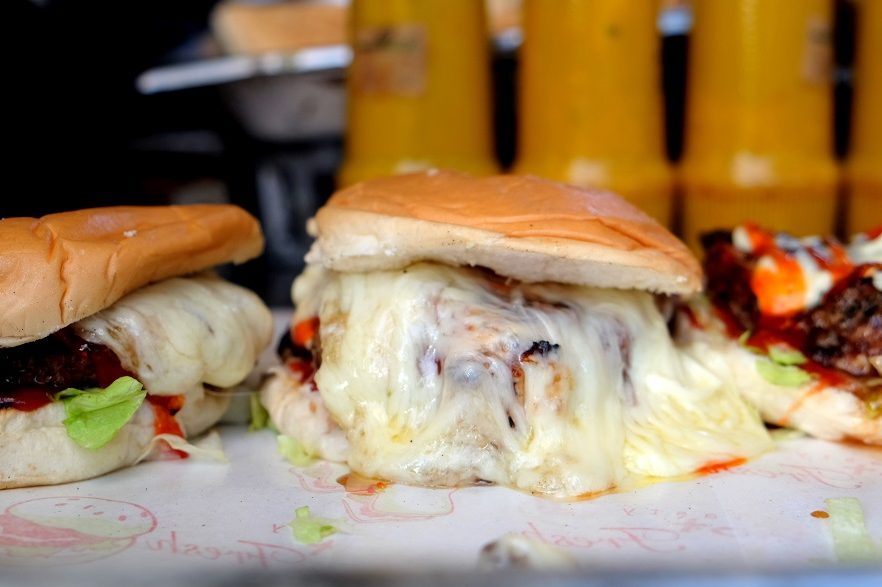 street grill burger bakar