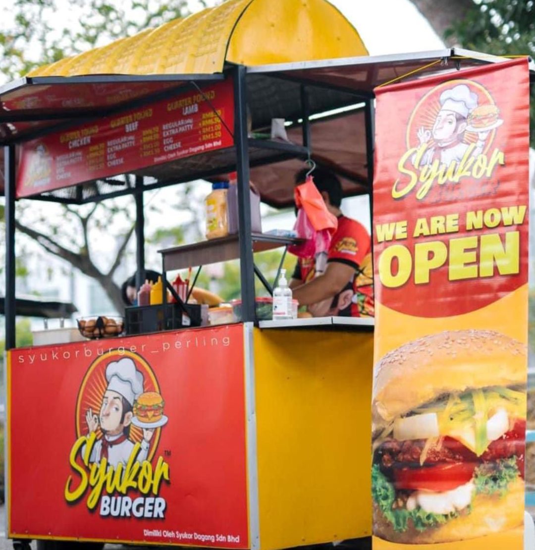 syukor burger pekan taman sri maulana