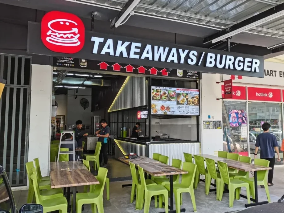 Takeaways Burger Kota Samarahan 1 takeaways burger kota samarahan
