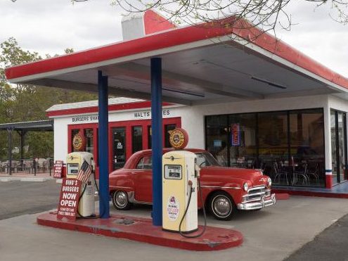 toeibs burger station