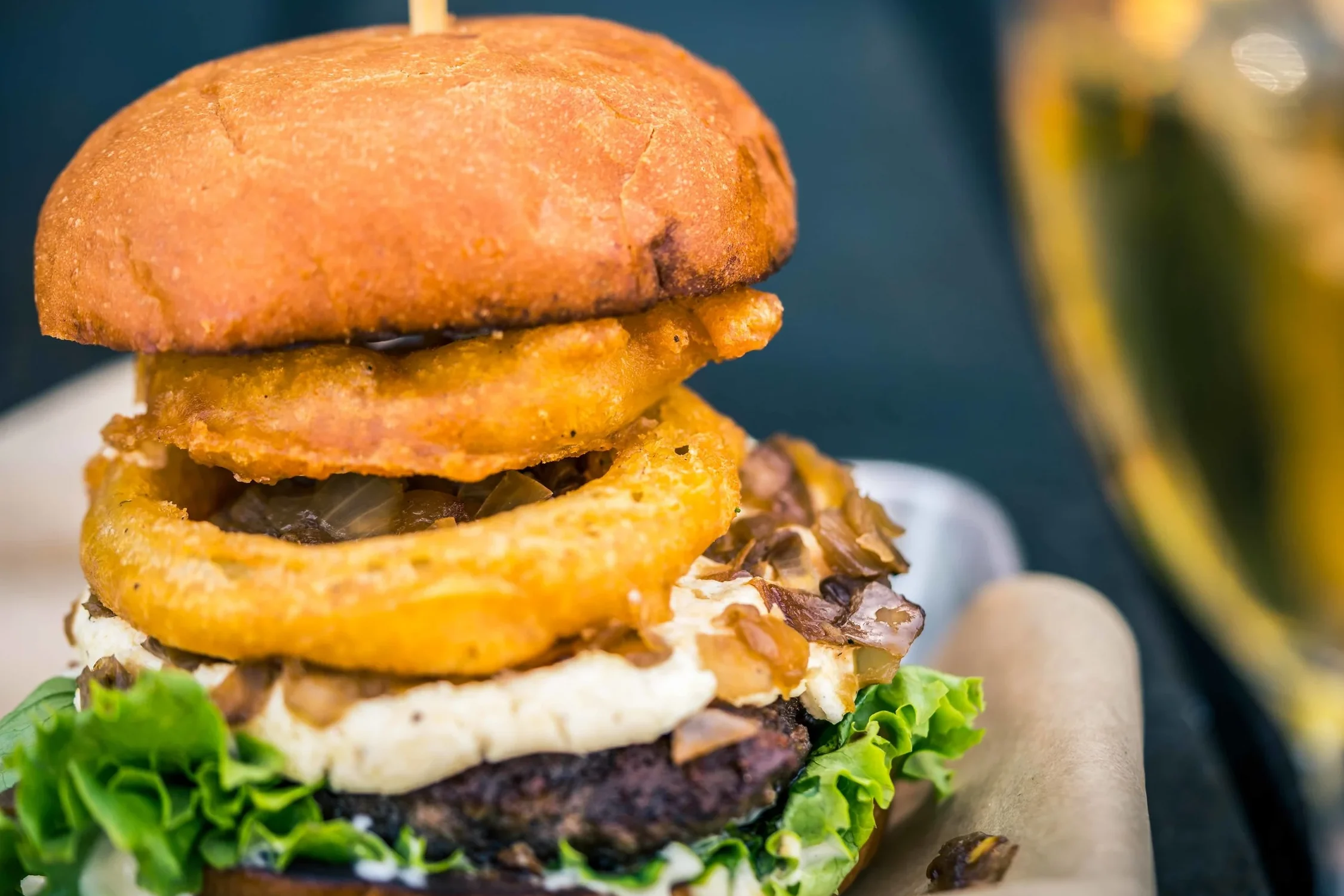 yuns street burger